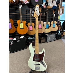 Tagima TW73-OWH-LF/TT Jazz Bass, Olympic White
